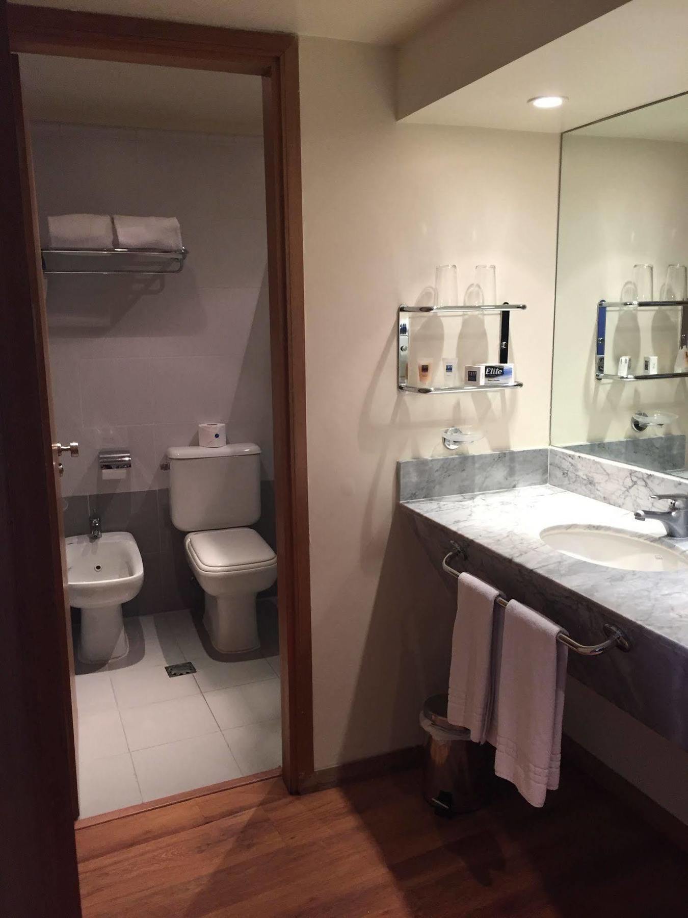 Tryp Montevideo Hotel Eksteriør bilde